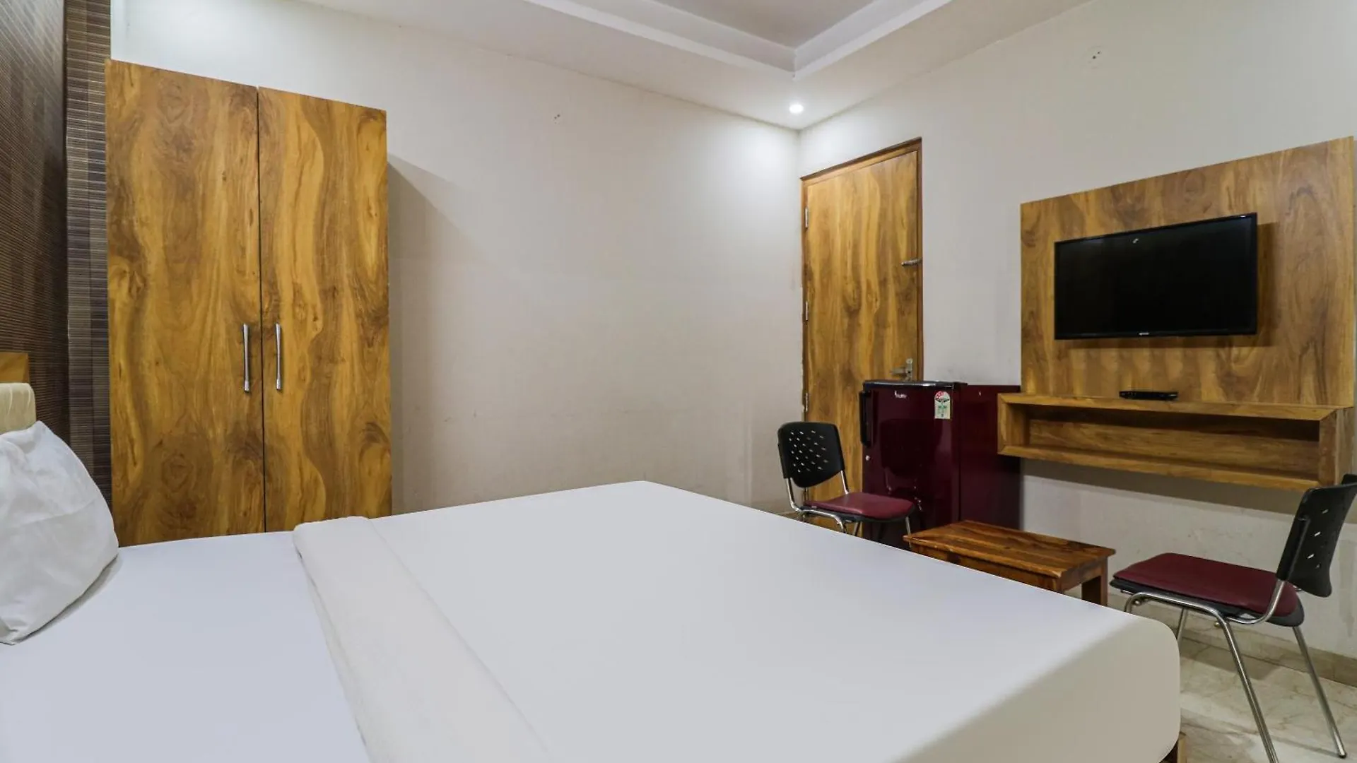 ****  Collection O Maharaja Hotel Gurgaon India