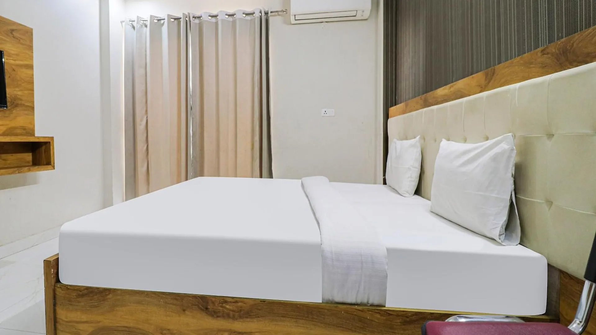 Collection O Maharaja Hotel Gurgaon